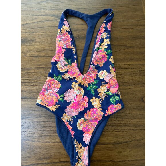 New Maagi reversible floral deep V swimsuit size L large - Picture 2 of 6